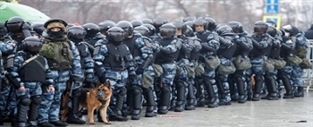 俄罗斯各地区在镇压日益加剧的情况下将安全服务和警察支出增加了一半