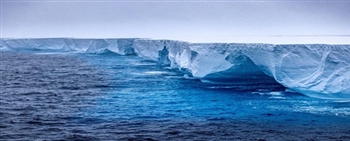 全球最大冰山向北漂移 专家：恐逐渐消融