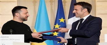 法国与乌克兰签署"双边安全协议" 马克龙指“普京的俄罗斯已成为破坏世界稳定的因素”