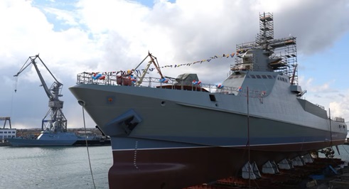 俄罗斯巡逻舰在被占领的克里米亚海岸“沉没”，乌克兰军方声称