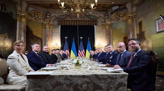 “我没有截止日期”——泽连斯基，特朗普在佛罗里达举行会谈，讨论结束俄罗斯战争