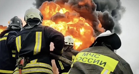 俄罗斯几个地区报告无人机袭击:发电厂、炼油厂和变电站遭到袭击 俄罗斯几个地区报告无人机袭击:发电厂、炼油厂和变电站遭到袭击