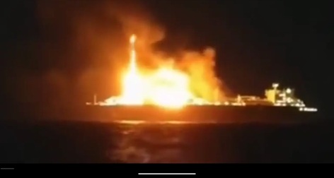 俄罗斯油轮在地中海起火，莫斯科指责乌克兰发动海上无人机袭击