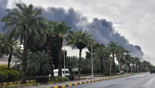 伊朗袭科威特海水淡化厂 威胁其9成饮水命脉 伊朗袭科威特海水淡化厂 威胁其9成饮水命脉