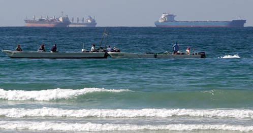 美国打击伊朗布雷舰,警告伊朗保持霍尔木兹海峡畅通 美国打击伊朗布雷舰,警告伊朗保持霍尔木兹海峡畅通