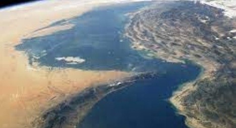 尽管提出停火提议,阿曼仍排除在霍尔木兹海峡收取过境费的可能性。 尽管提出停火提议,阿曼仍排除在霍尔木兹海峡收取过境费的可能性。