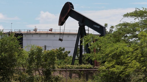 俄罗斯石油公司退出委内瑞拉,美国油轮封锁加大对马杜罗的压力 俄罗斯石油公司退出委内瑞拉,美国油轮封锁加大对马杜罗的压力