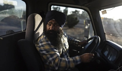 加州历史上最大规模的吊销案中,17,000张移民驾照被吊销 加州历史上最大规模的吊销案中,17,000张移民驾照被吊销