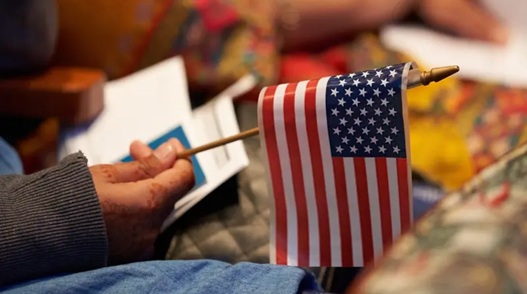 川普政府手段升级「归化公民国籍」恐加速被撤销