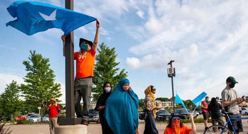 举报人报告第三州索马里欺诈案,争议持续升级 举报人报告第三州索马里欺诈案,争议持续升级