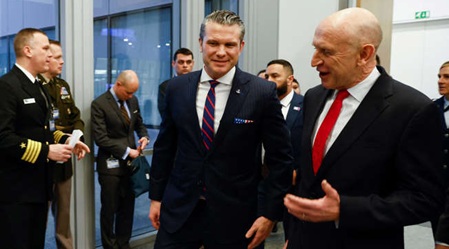 赫格塞思:美军采购体系须转型为战时模式,迅速加快能力部署 赫格塞思:美军采购体系须转型为战时模式,迅速加快能力部署